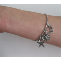 Bracelet avec breloques lune-soleil-etoile