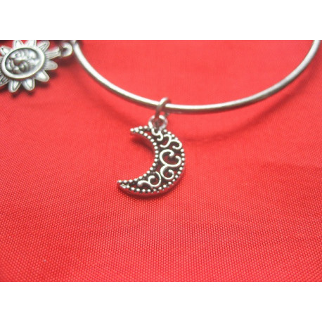 Bracelet avec breloques
