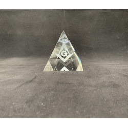 Pyramide en Cristal Équerre & compas avec "G"